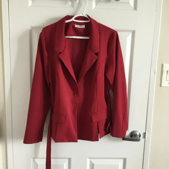 Two-piece Set Jacket and Skirt Red Sz 14  US women Plus - Picture 5 of 12
